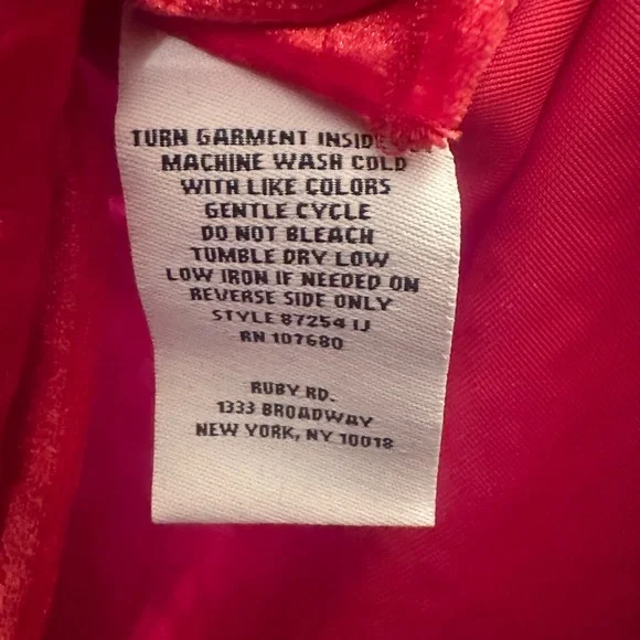 Ruby Rd. top - Picture 5 of 5